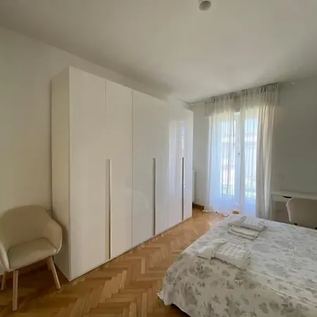 Bilocale Ultimo Piano Con Doppio Terrazzo *