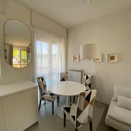 公寓 Bilocale Ultimo Piano Con Doppio Terrazzo